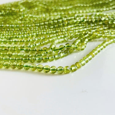 3 mm Peridot perler – ca. 135 stk. på streng