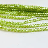3 mm facetslebne Peridot perler – ca. 135 stk. på streng