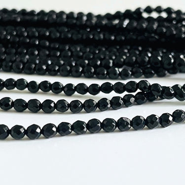 3 mm facetteret sort onyx perler – Hel streng