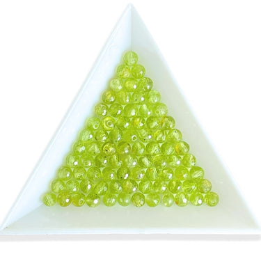 facetterede peridotperler grønne