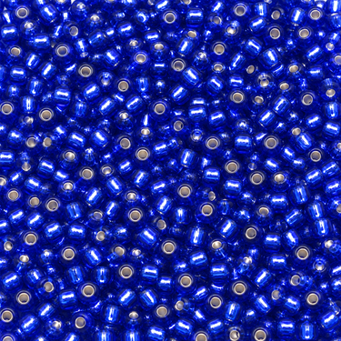 4 mm kongeblå Silverline rocailles perler - nærbillede
