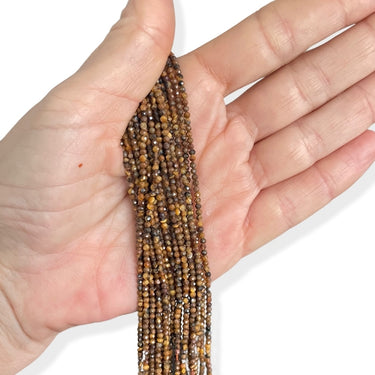2 mm Tigerøje, facet - Hel streng