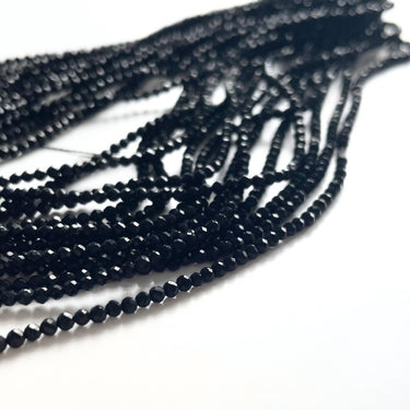2 mm Sort onyx 2 mm facet - Hel streng