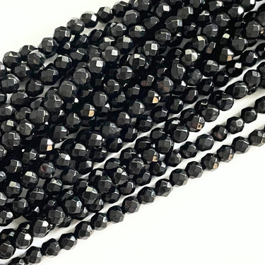 4 mm Sort agat, facet - Hel streng