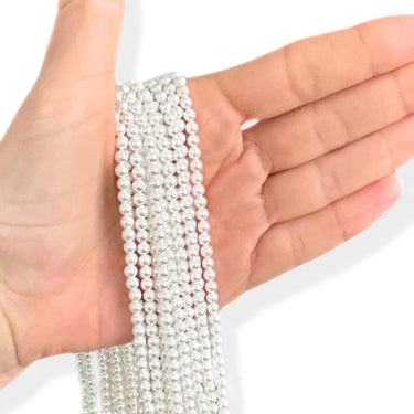 4 mm Hvide Shell perler - Hel streng