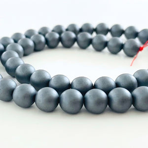 8 mm MAT Hæmatit - Hel streng