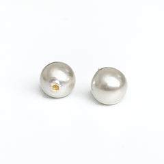 Shell pearl, anboret, 6 mm Hvid,  2 stk.