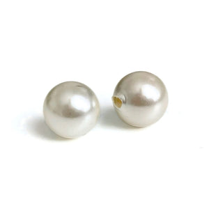 Shell pearl, anboret, 8 mm Hvid,  2 stk.