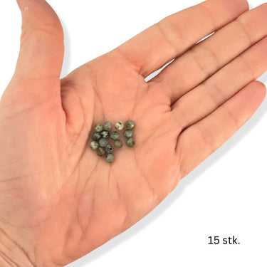 runde perler grøn brun turkis