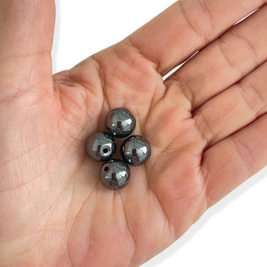 blanke grå stenperler med hul