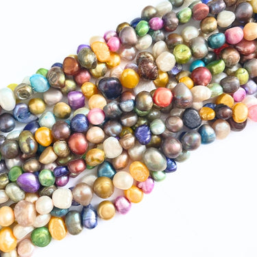 naturperler med farvet overflade