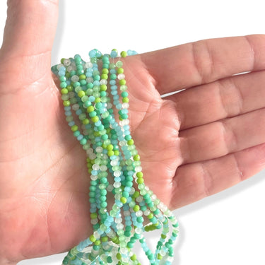 små perler med mix af grønne toner