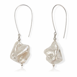 DIY inspirations øreringe med barok perler