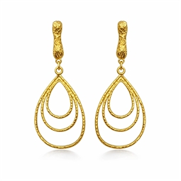 De her øreringe med store dråbeformet vedhæng er super nemme at lave selv.