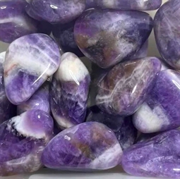 båndametyst lykkesten lilla hvid