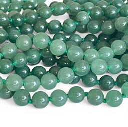 80 cm. med 8 mm grøn aventurin perler