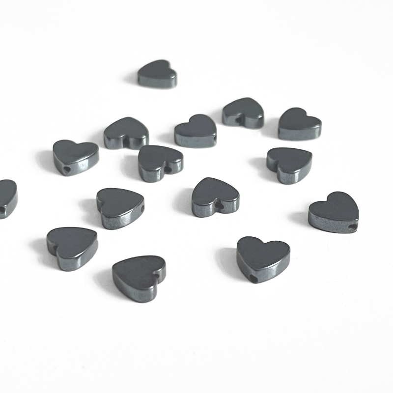 15 stk. 6 mm Hæmatit Hjerter