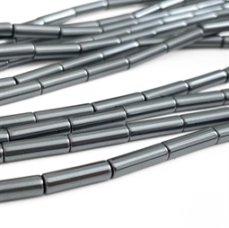 Lange hæmatit rørperler 4x13 mm i blank metalgrå