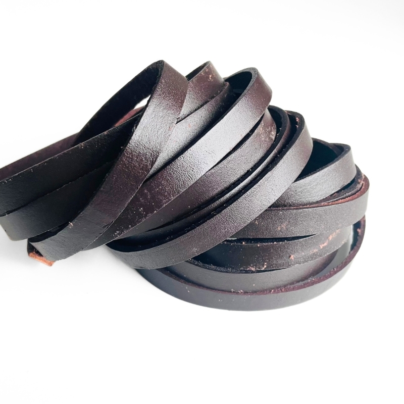 5 mtr. 10 mm Rustik mørkebrunt Lædersnor 