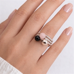 DIY fingerringe med pålimet anborede perler